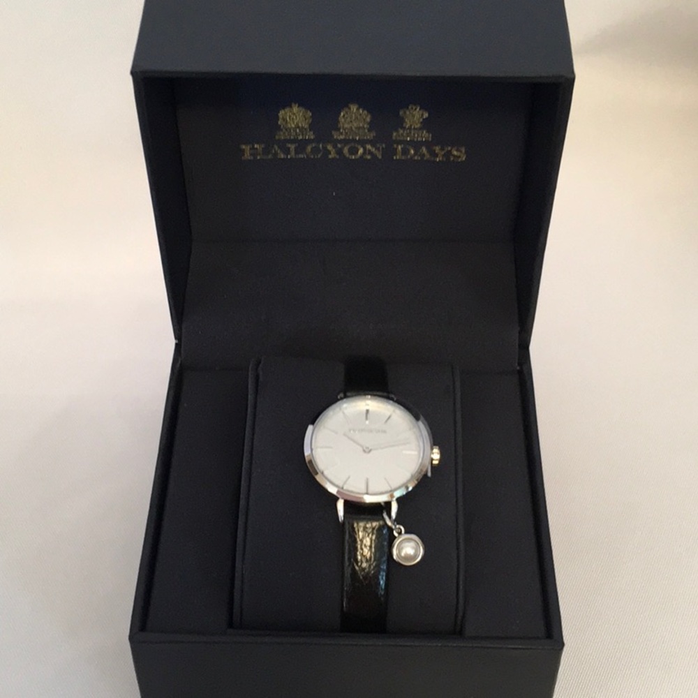 Halcyon Days Agama Pearly-Silver Dial Watch